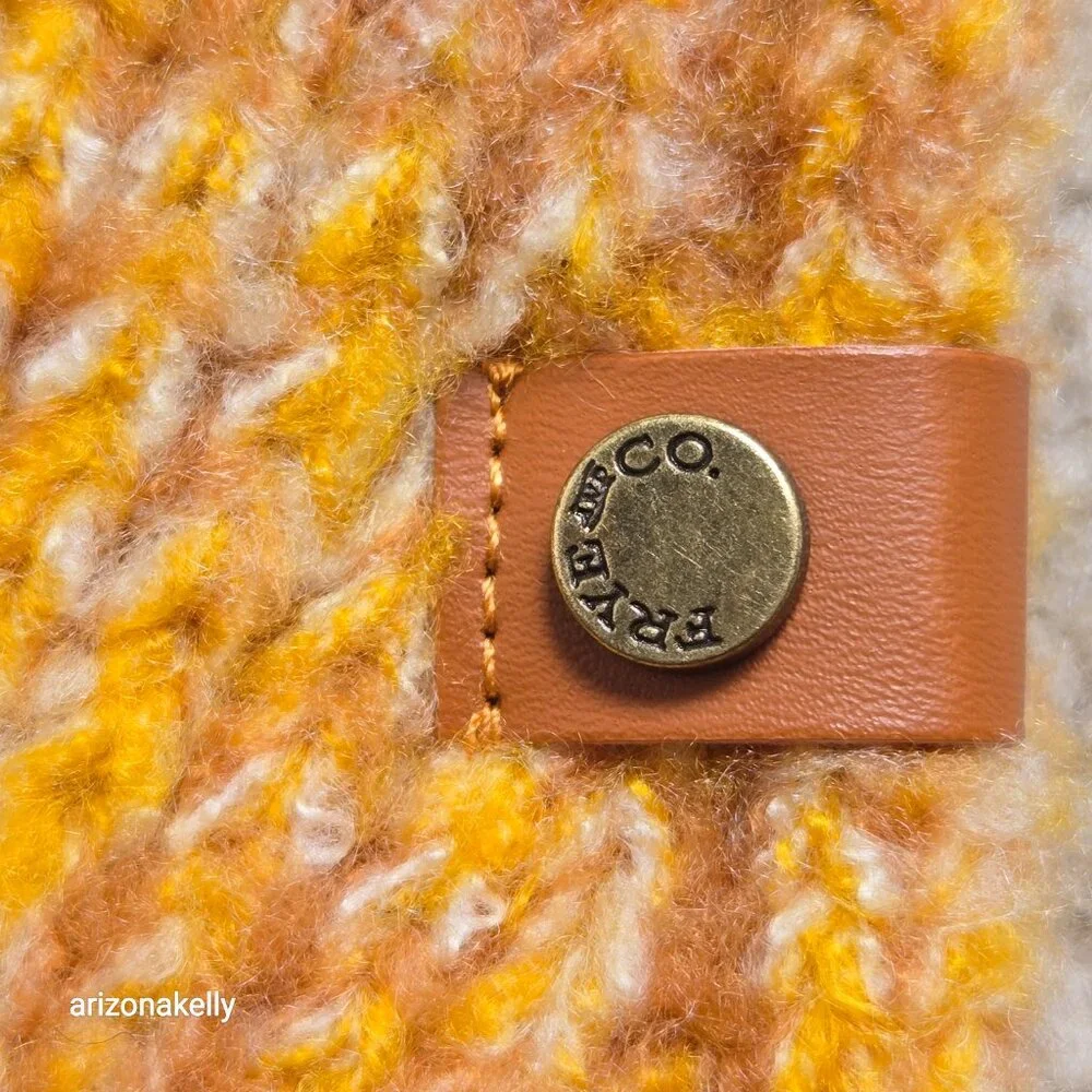 NWT Frye & Co Infinity Scarf Gold Yellow - Picture 4 of 8